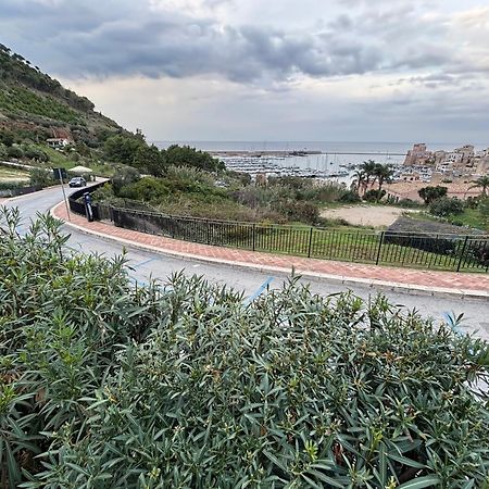 Santina Bed & Breakfast Castellammare del Golfo Exterior photo